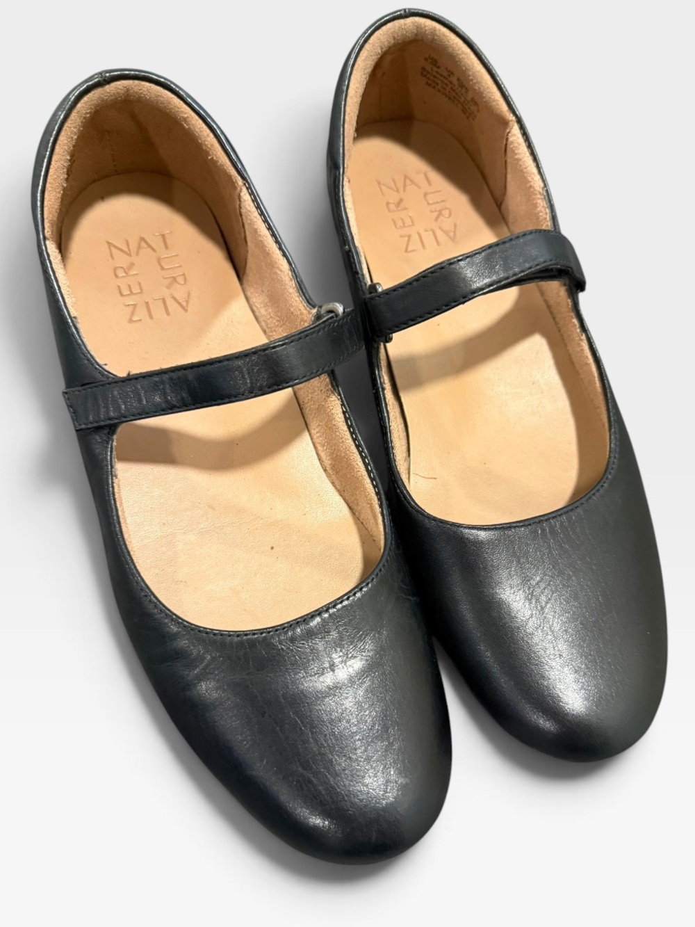 Naturalizer Maxwell-MJ Mary Jane flats in black leather 6.5